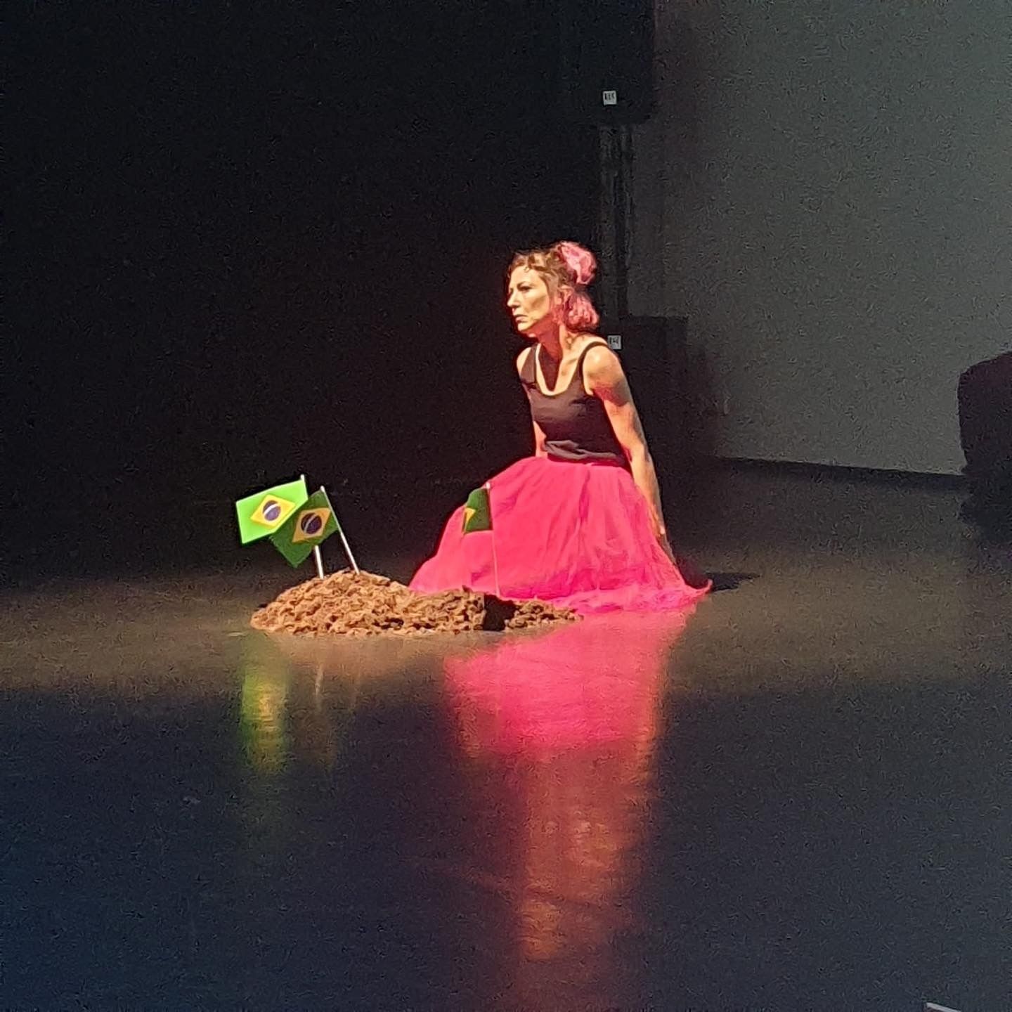 Artistic Residency M.a.D (All Bodies are dancing Bodies)